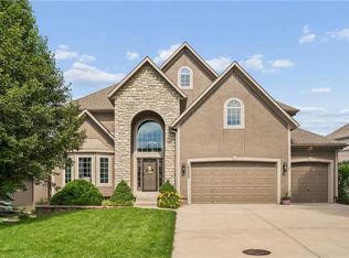 16200 Ballentine St, Overland Park, KS 66221