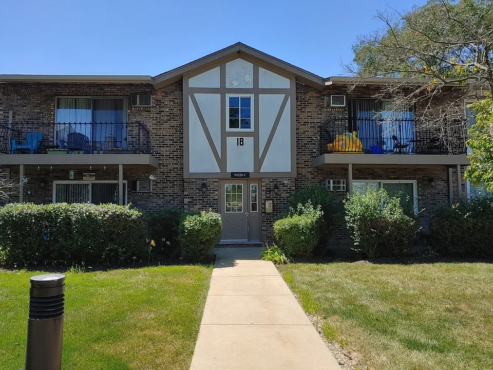 9S025 Lake Dr #10-206