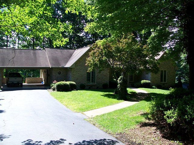 1st image of 181 Lake Hunt Dr