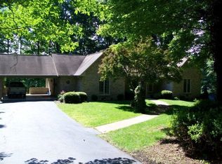 181 Lake Hunt Dr, Reidsville, NC 27320