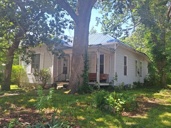 1315 Center Street, Sarcoxie, MO 64862