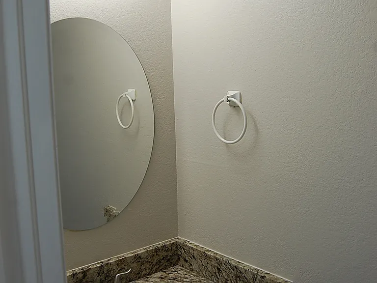 12655 Elm St — Photo 20
