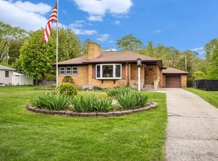 1834 Belmont Dr, Muskegon, MI 49441