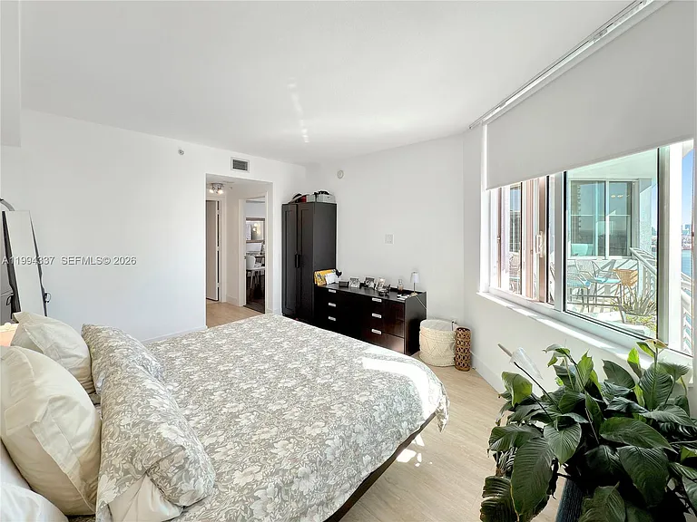 335 Biscayne Blvd #2905 — Photo 13