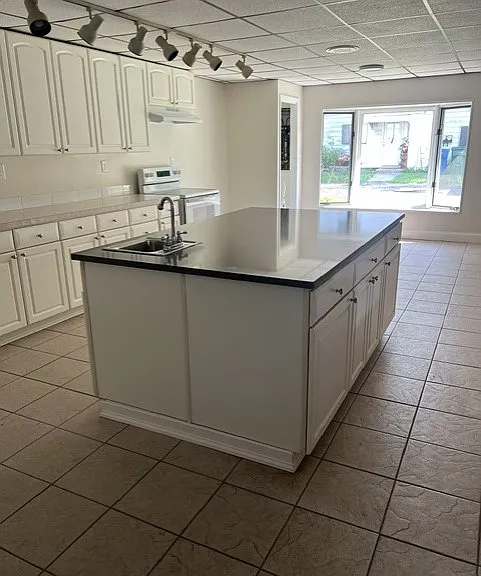 5400 Bristol Emilie Rd #2 — Photo 1