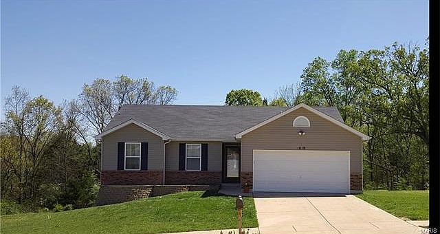 1st image of 1618 Saint Charles Dr