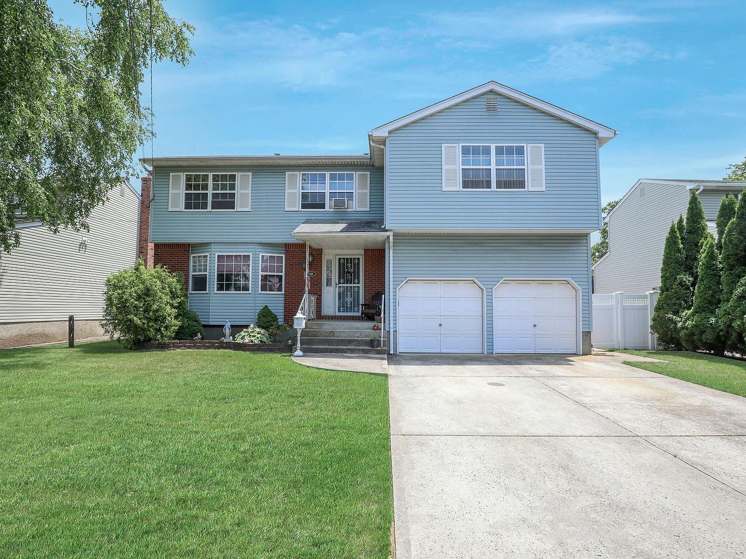 2163 Cypress St, Wantagh, NY 11793 Zillow