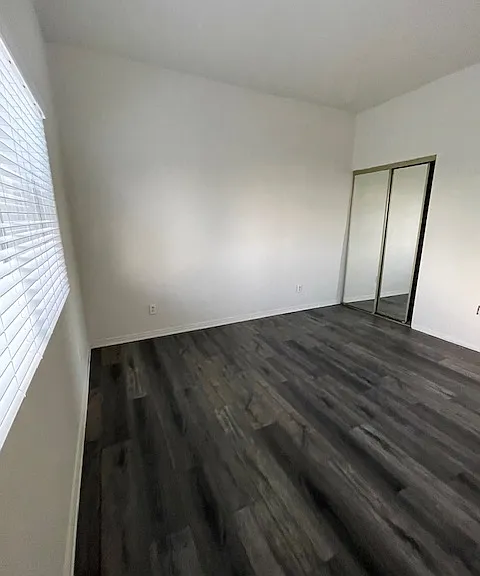 640 W 26th St #5 — Photo 9