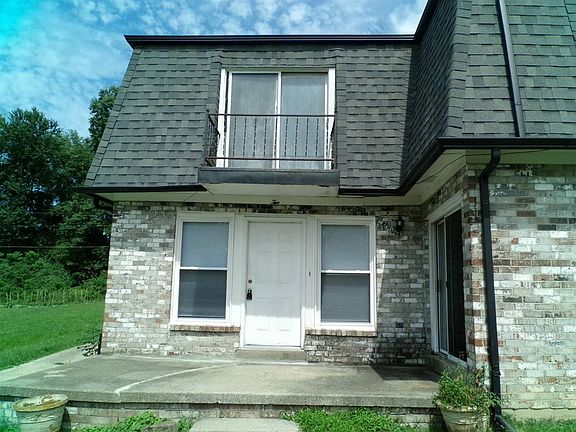 2nd image of 150 Briarwood Dr APT 2