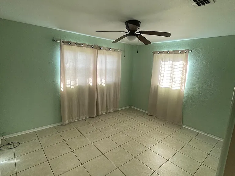 56 Seabreeze Dr — Photo 10