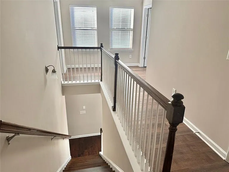 1958 Paxton Ridge Ln — Photo 11