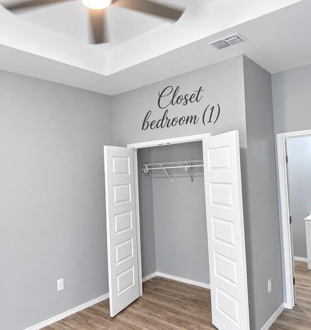 2 bed, 1056 sqft, $1,400 — Photo 2