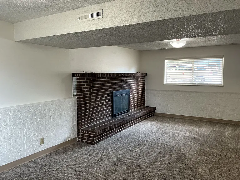 5710 Eldora Dr — Photo 23