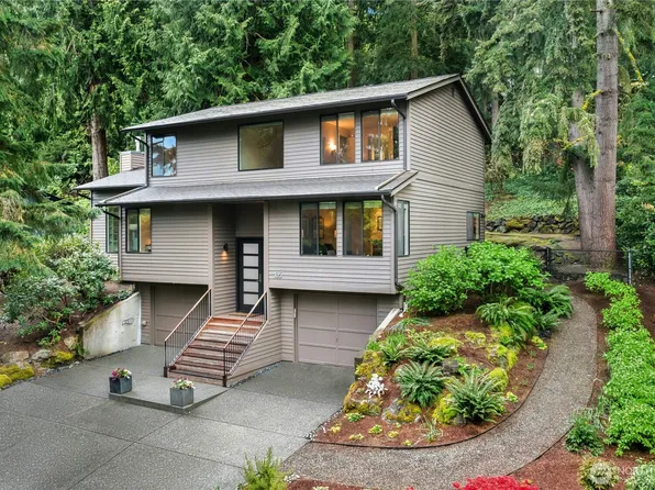 105 Big Bear Place NW, Issaquah, WA 98027