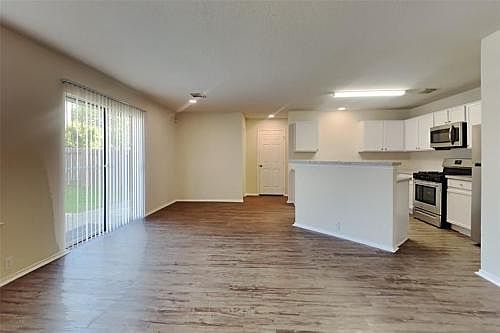 3rd image of 20603 Birch Rain Ct