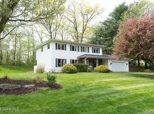 45 Daniel St, Slingerlands, NY 12159