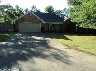 17 Clinton Ct, Cabot, AR 72023