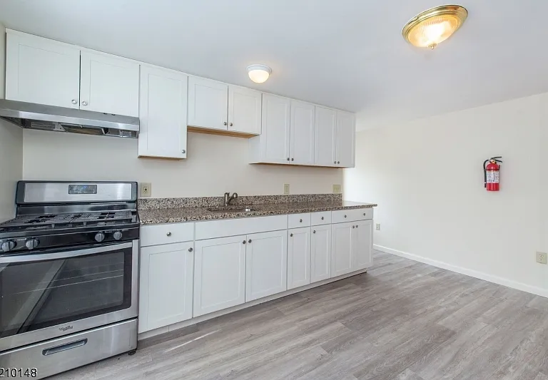 84 Mill St #B — Photo 3