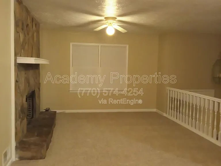3122 Dempsey Pl — Photo 4