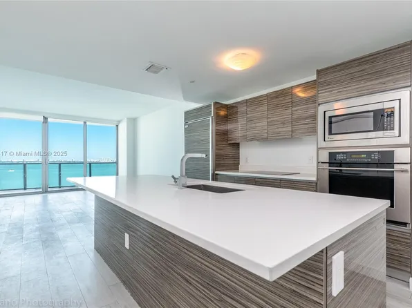 462 NE 28th St, Miami, FL 33137