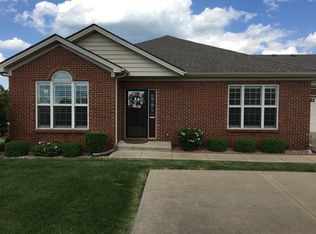 1608 Old Silo Hill Dr, Mount Sterling, KY 40353