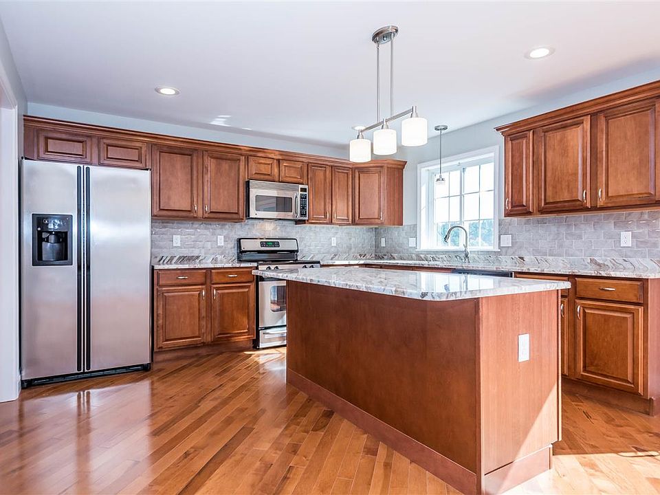 1st image of 13 Canterberry Ct #A