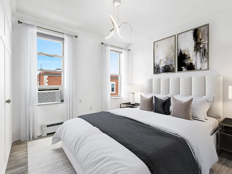2614 Palisade Ave #4B — Photo 1
