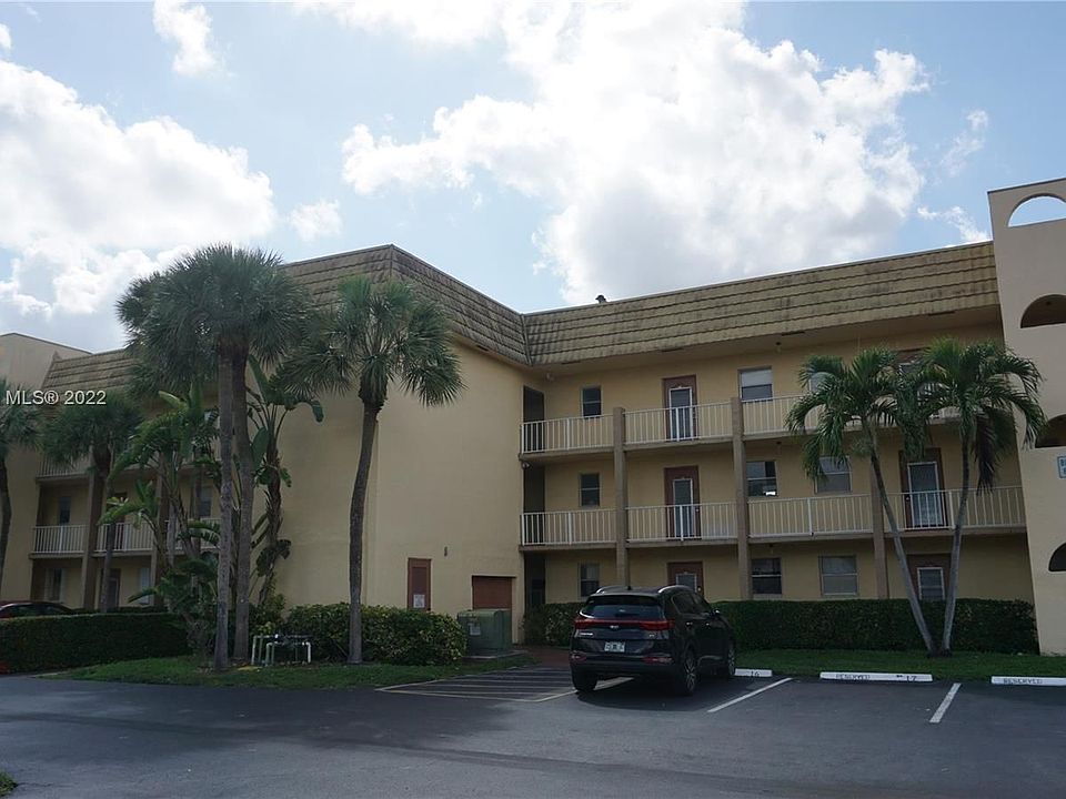 1st image of 8460 Sunrise Lakes Blvd APT 208