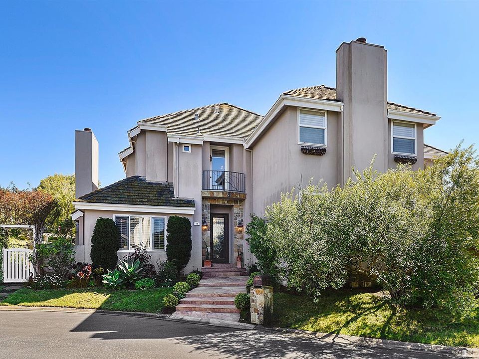 1st image of 19 Turnberry Ct