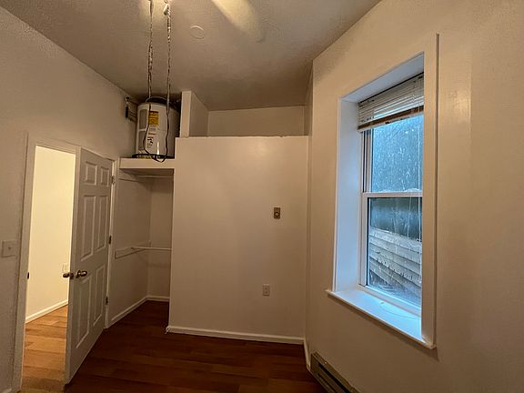 5th image of 150 4th St #1B-1Ba-800Sqft