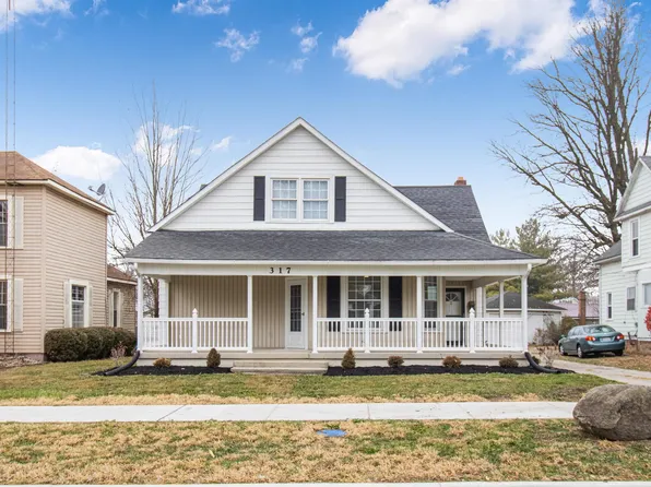 317 E North St, Winchester, IN 47394