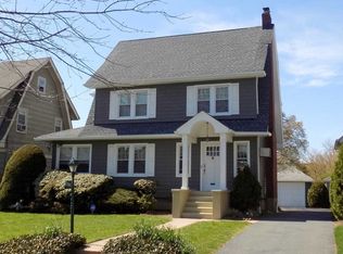 238 Prospect Pl, Rutherford, NJ 07070