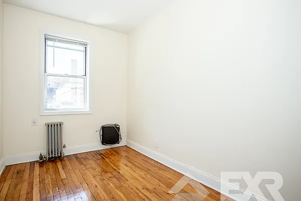 Rented by EXR | media 11