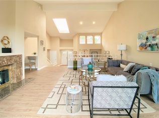 15 Valley Vw #44, Irvine, CA 92612