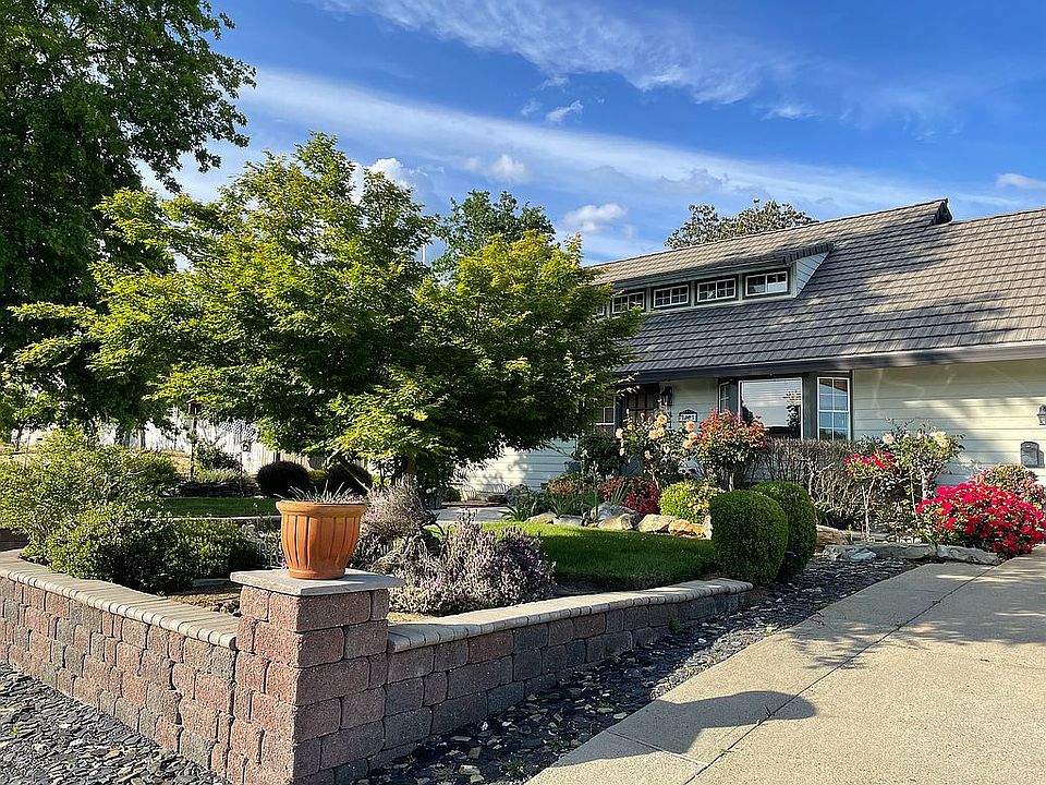 1st image of 3863 Yellowstone Ln