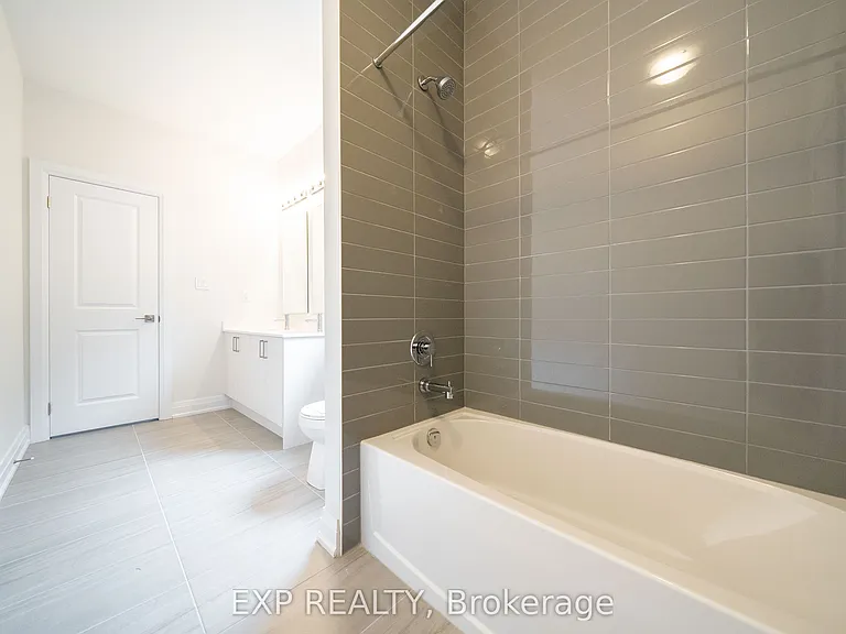 114 Seguin St — Photo 31
