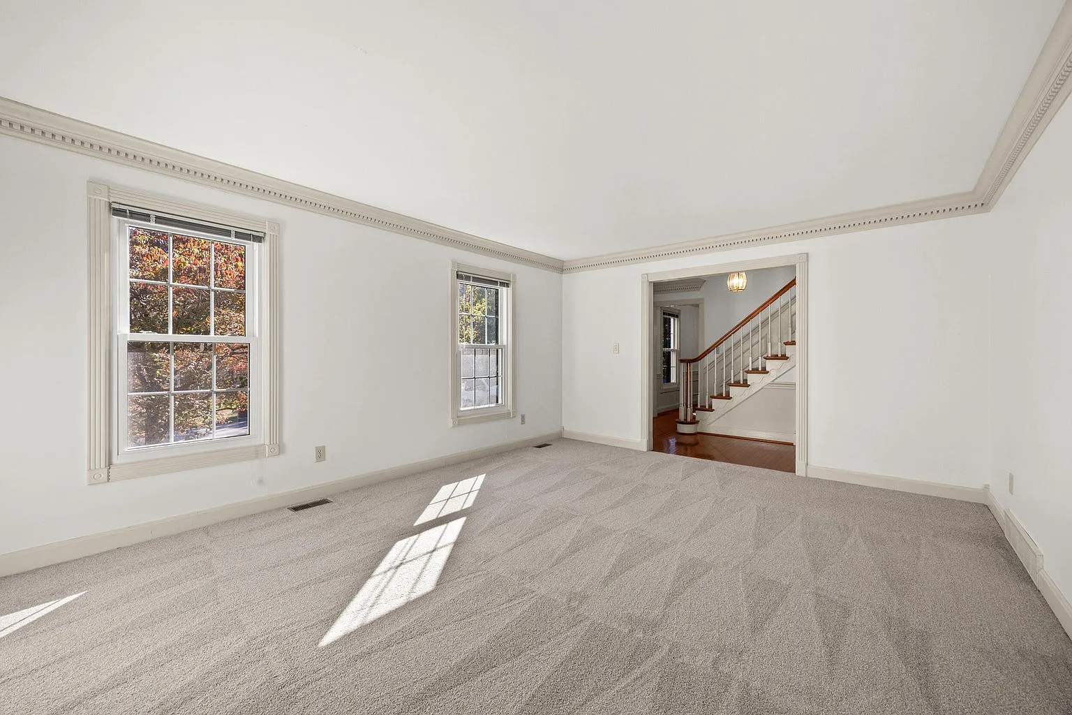 4 bed, 3094 sqft, $3,000 — Photo 3