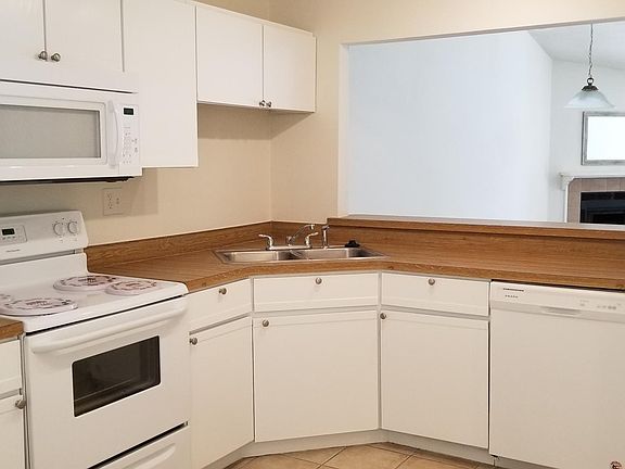 5th image of 7701 BAYMEADOWS Circle W #1062