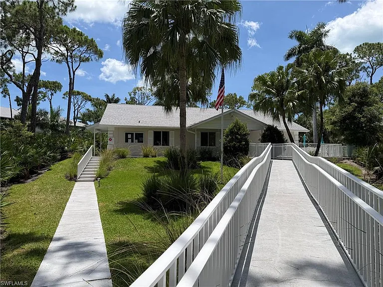 3002 Sandpiper Bay Cir #A306 — Photo 28
