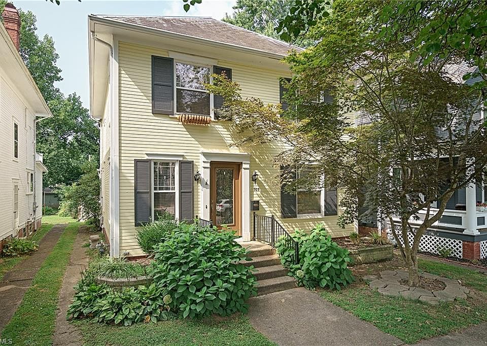 1st image of 705 5th St
