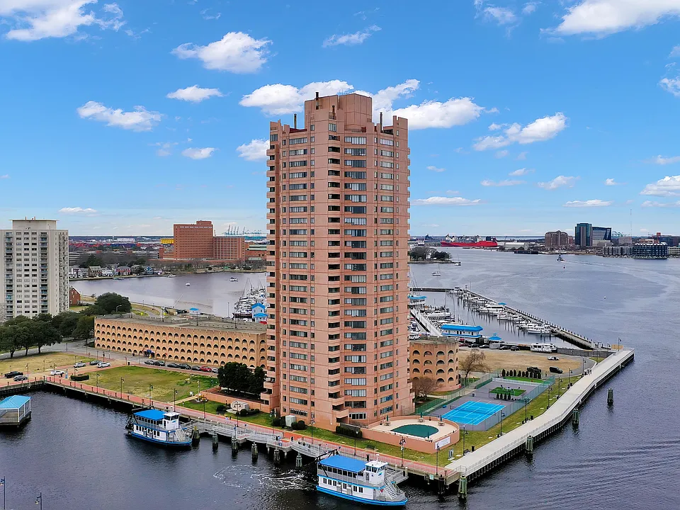 Harbor Tower Apartments