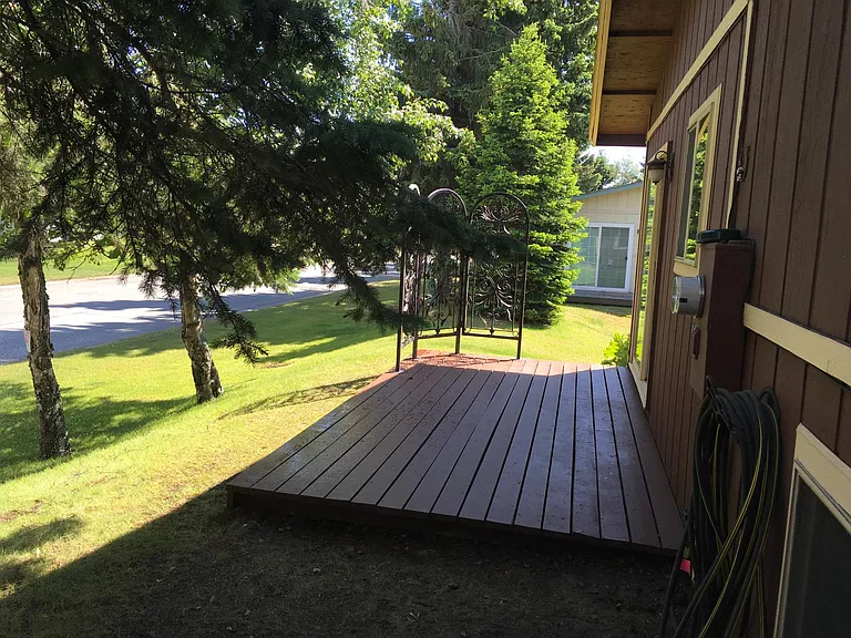 247 Fawn Ct — Photo 18