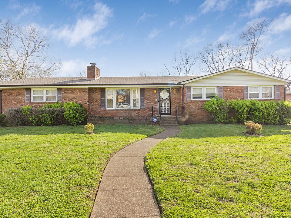 1st image of 3811 Crouch Dr
