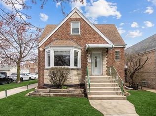 5158 W Carmen Ave, Chicago, IL 60630