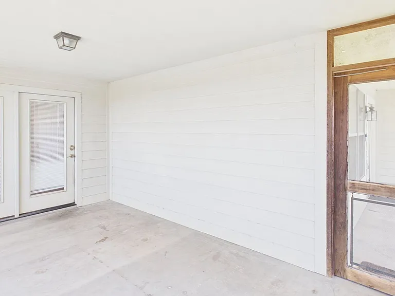 1721 Cherrywood Dr — Photo 39