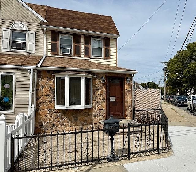 1st image of 401 Allen Ave
