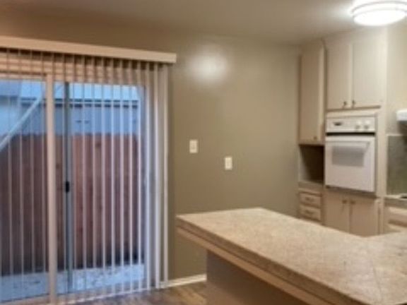 3rd image of 5981-5989 Lake Crest Way #19
