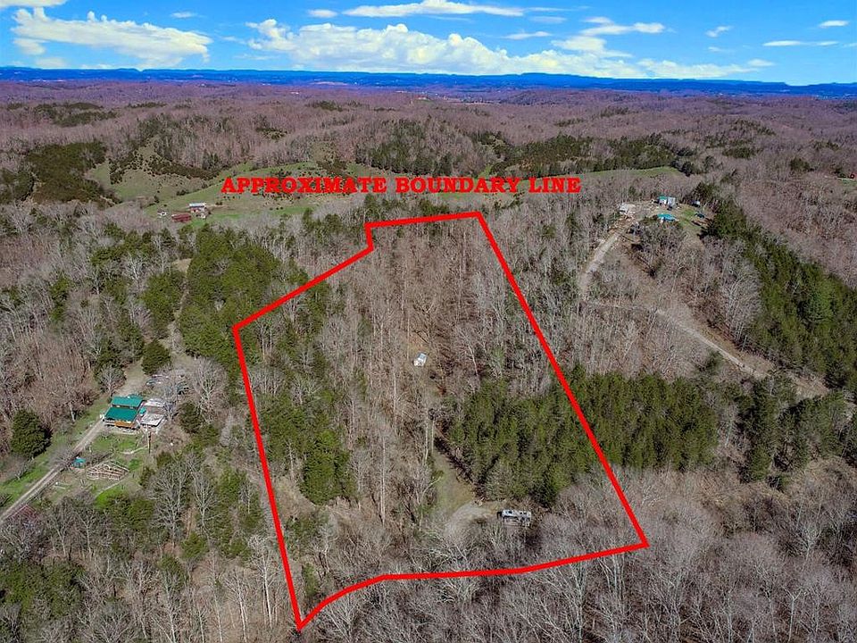 1st image of 2922 Crossfield Rd