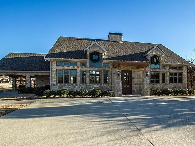 1716 Yellowthroat Dr — Photo 20