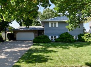1105 N Harrison Ave, Pierre, SD 57501